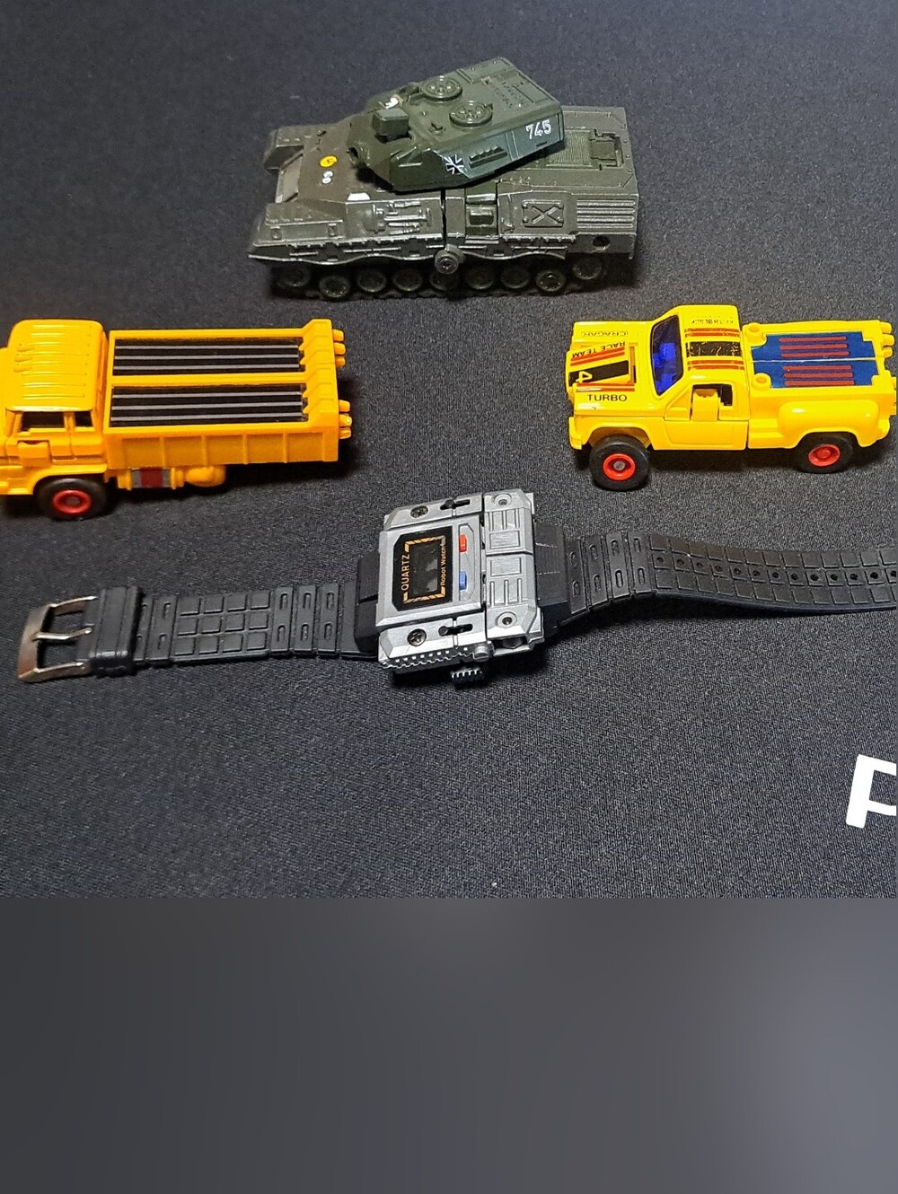 Vintage 1980s Transforming Robot Toy Lot - Takara Watch, Super GoBots Tank,Truck